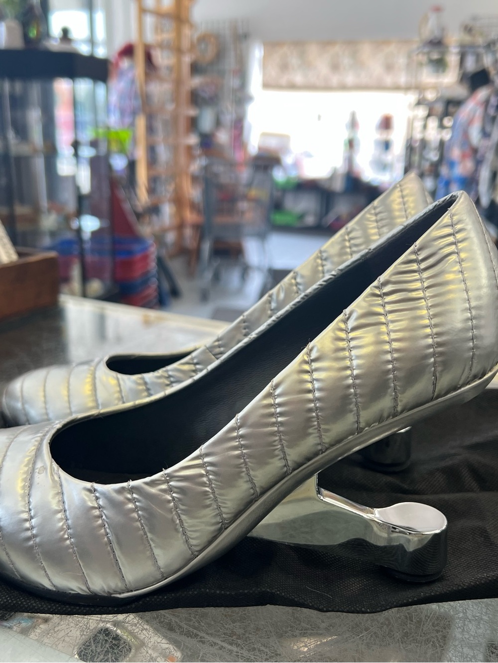 United Nude Silver Quilted Round-Toe Heels - Picture 2 of 4